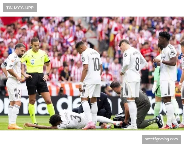 皇马防线伤病潮持续发酵 后防仅剩两名一线队员可用